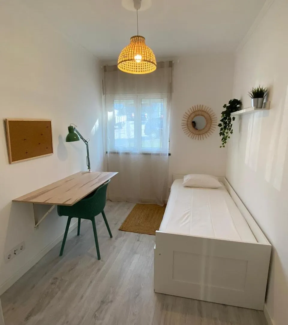 Carcavelos Beach Serviced Apartment 3 Oeiras Portugal