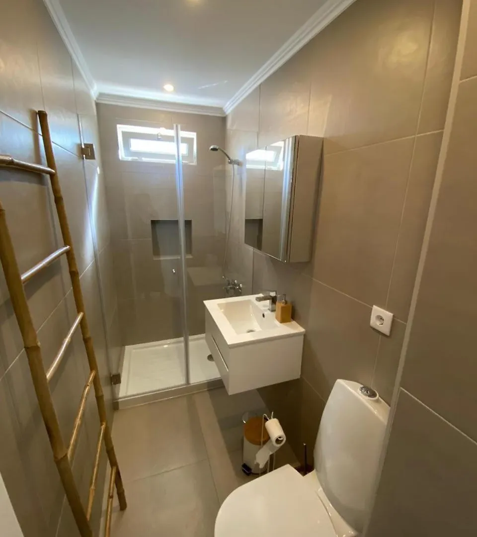 Carcavelos Beach Serviced Apartment 3 Oeiras Portugal